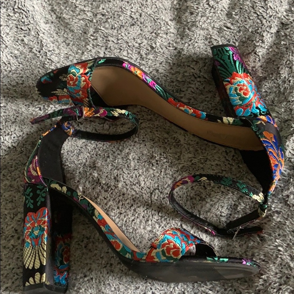 Stylish High Heels!!